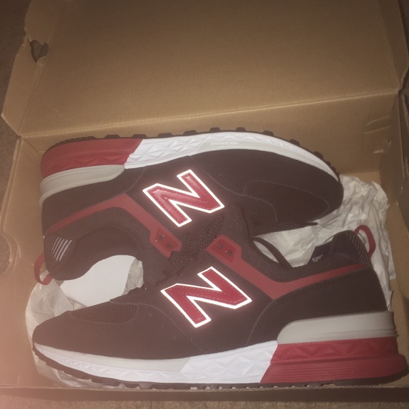 liverpool fc new balance shoes